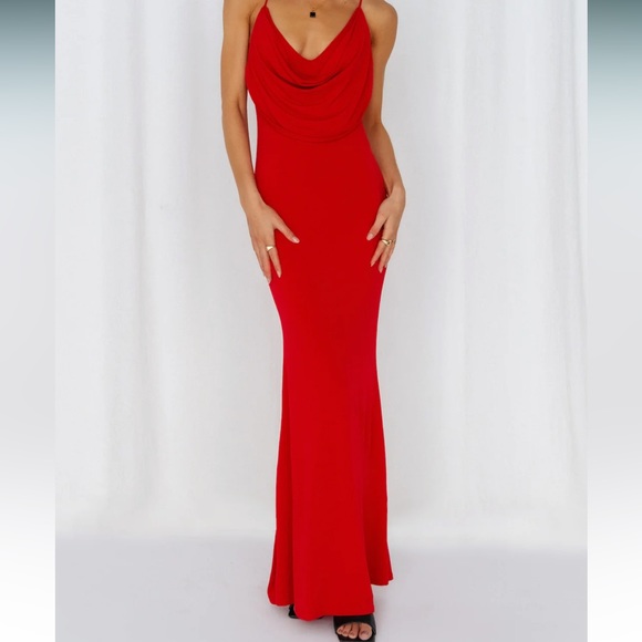 Only wore once formal dress. - Picture 1 of 3